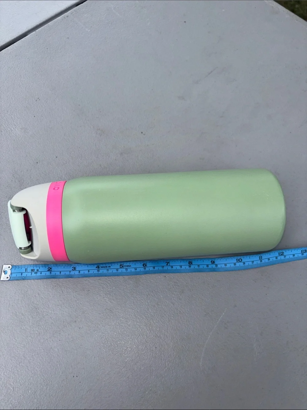 Owala Mint Green Stainless Bottle with Pink Accent. Water bottle 32 Oz